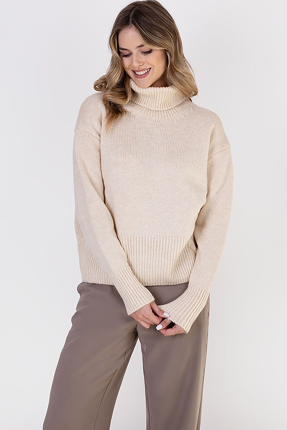 Rollkragenpullover Model 187211 MKM