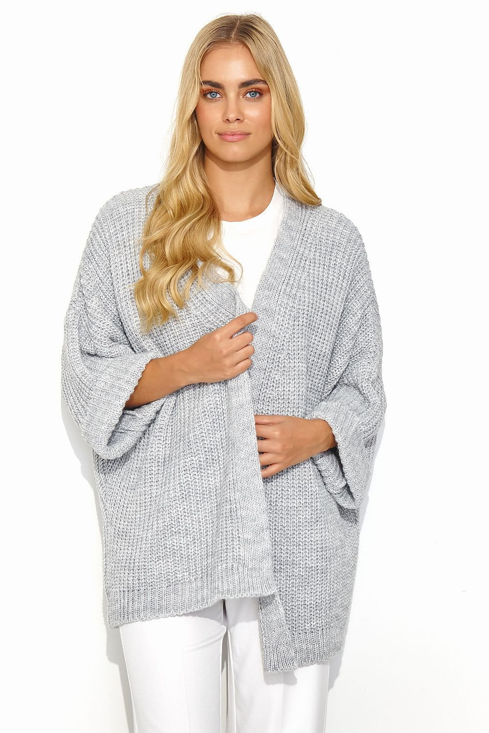 Cardigan Model 192336 Makadamia