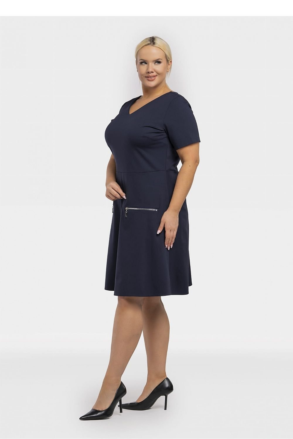 Plus-Size Kleider Model 195022 Karko