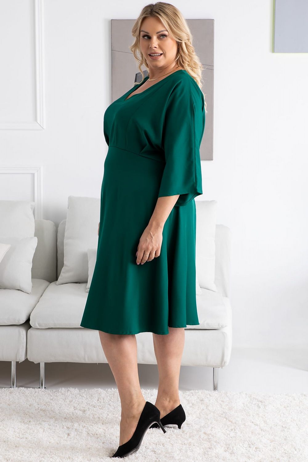 Plus-Size Kleider Model 168958 Karko