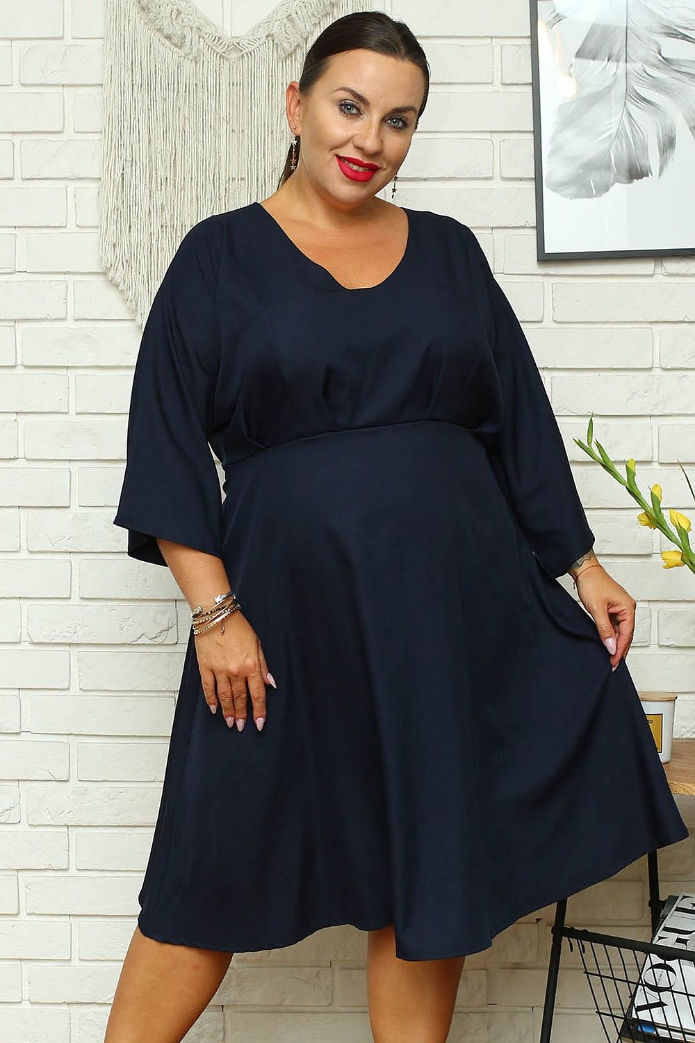 Plus-Size Kleider Model 169252 Karko