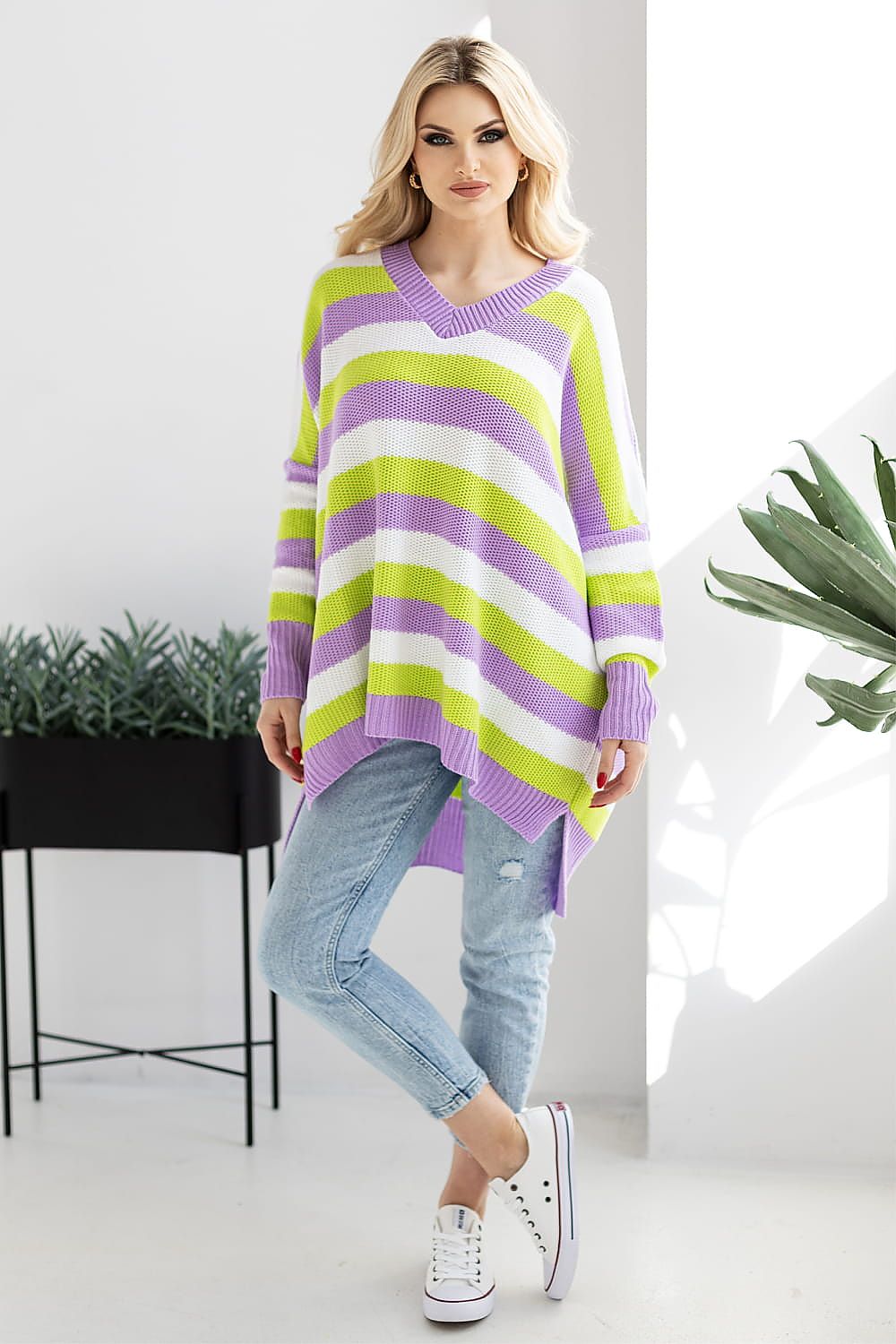 Pullover Model 178647 PeeKaBoo