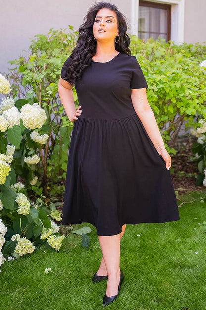 Plus-Size Kleider Model 183288 Karko