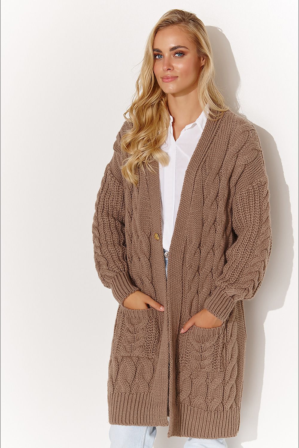 Cardigan Model 184394 Makadamia